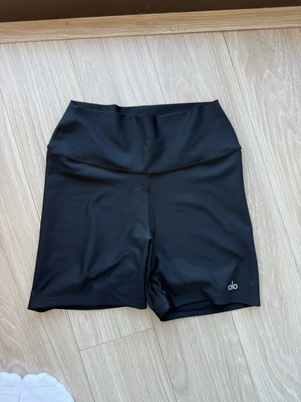 ALO Yoga sleek high